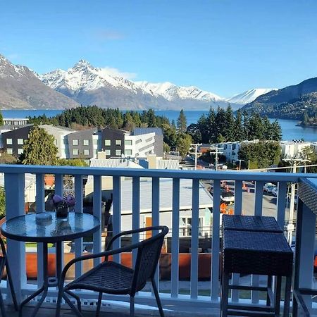 Central Lakeview Apartment With Amazing Rooftop 镇上湖景三室套房 Queenstown Ngoại thất bức ảnh