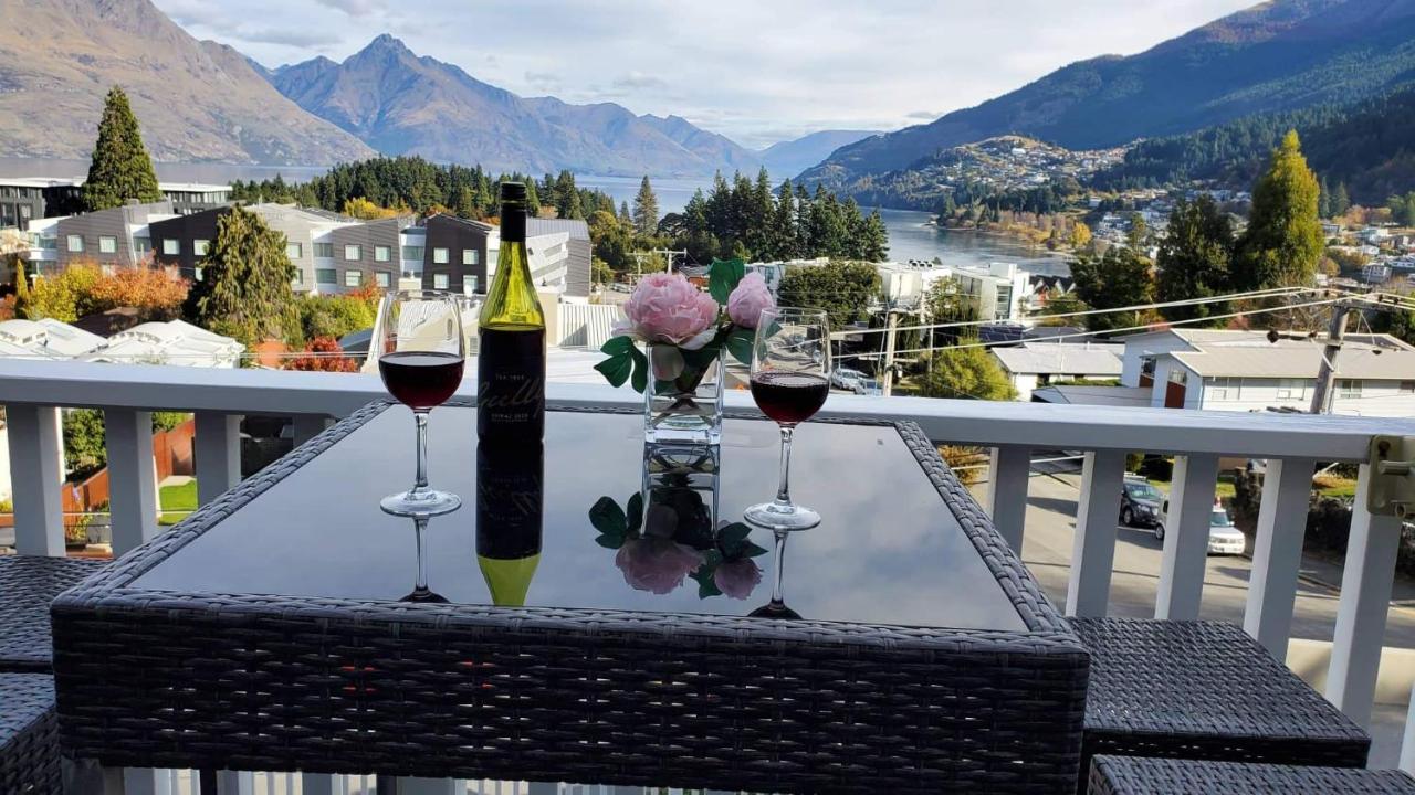 Central Lakeview Apartment With Amazing Rooftop 镇上湖景三室套房 Queenstown Ngoại thất bức ảnh