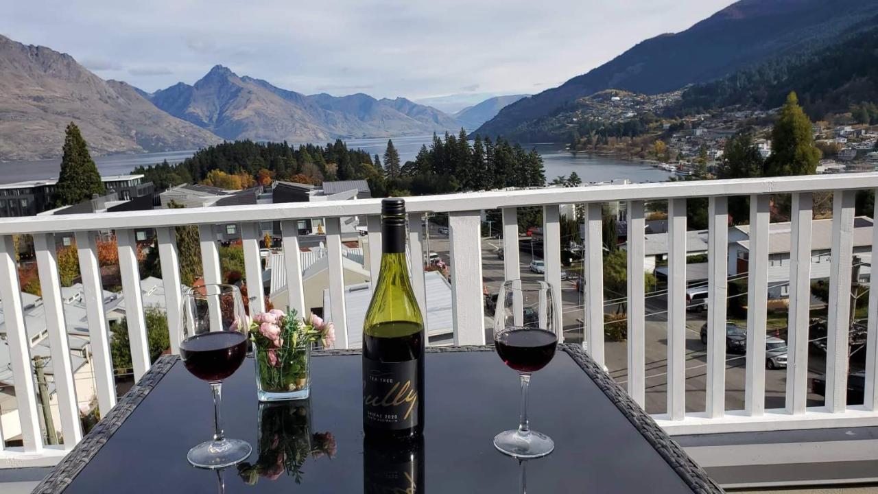 Central Lakeview Apartment With Amazing Rooftop 镇上湖景三室套房 Queenstown Ngoại thất bức ảnh