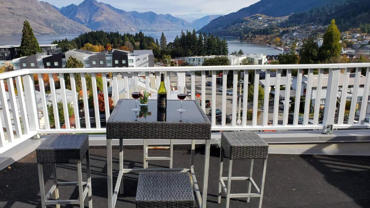 Central Lakeview Apartment With Amazing Rooftop 镇上湖景三室套房 Queenstown Ngoại thất bức ảnh