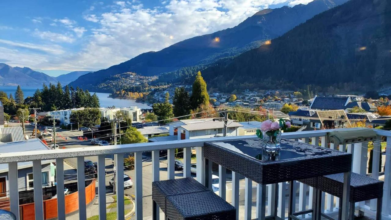 Central Lakeview Apartment With Amazing Rooftop 镇上湖景三室套房 Queenstown Ngoại thất bức ảnh