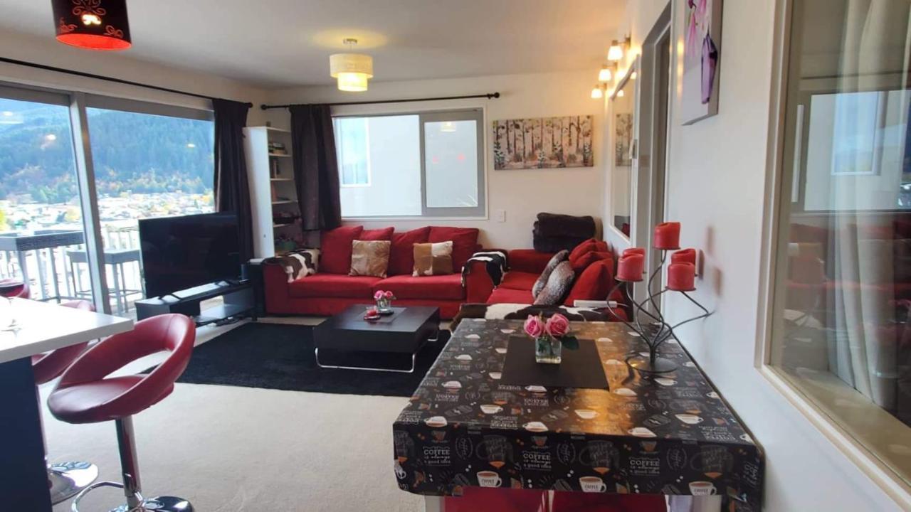 Central Lakeview Apartment With Amazing Rooftop 镇上湖景三室套房 Queenstown Ngoại thất bức ảnh